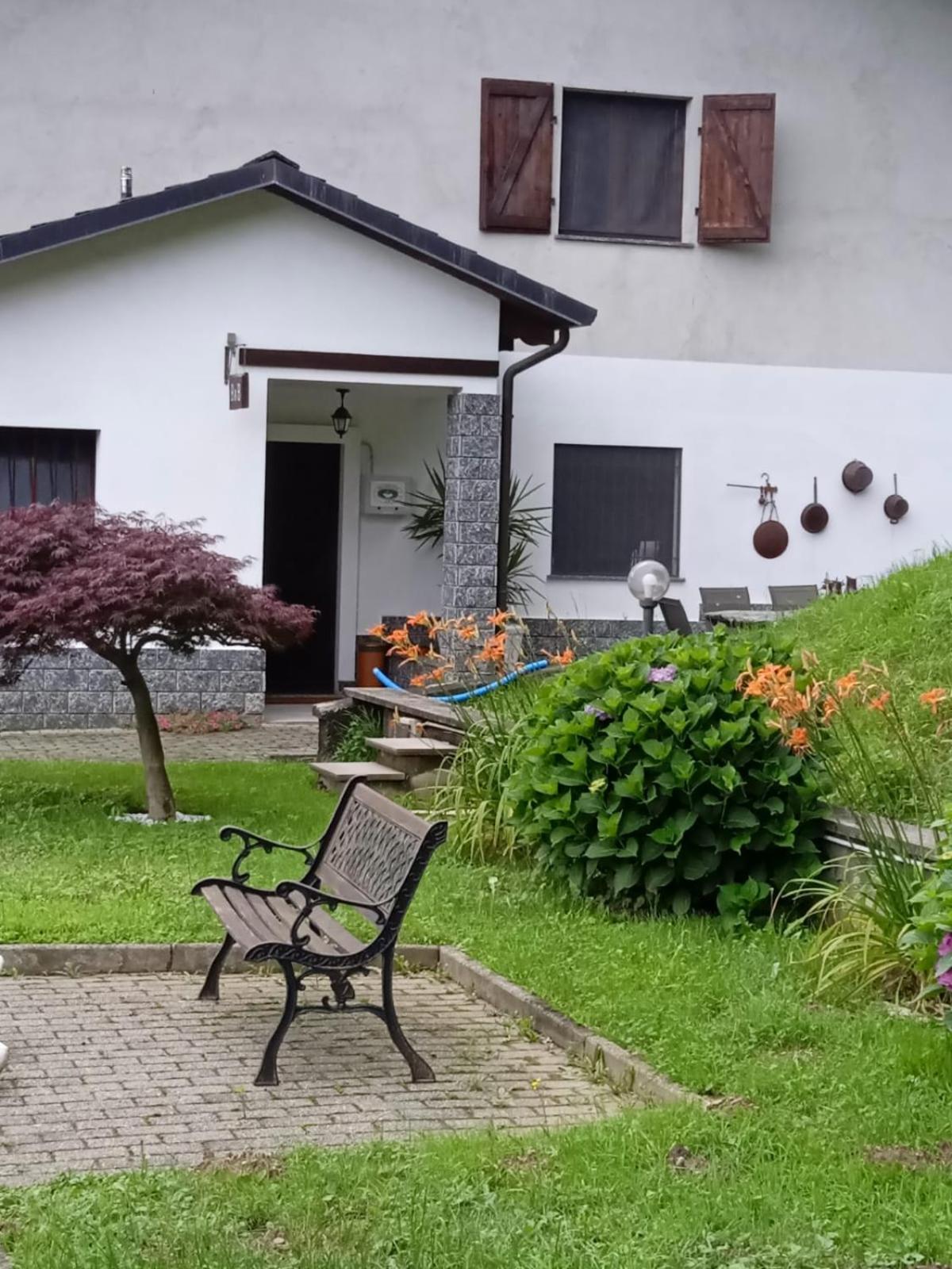 Appartamento La Casa Nel Bosco Rueglio Экстерьер фото